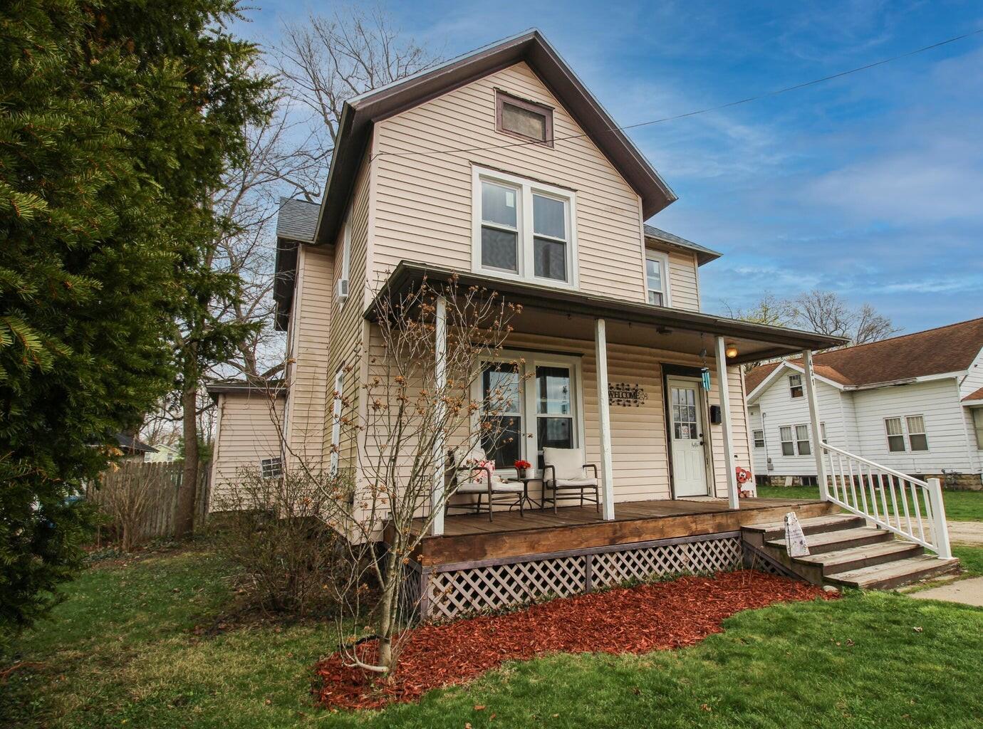 421 East Street Three Rivers, MI 49093 - Photo 1 of 35 421 East