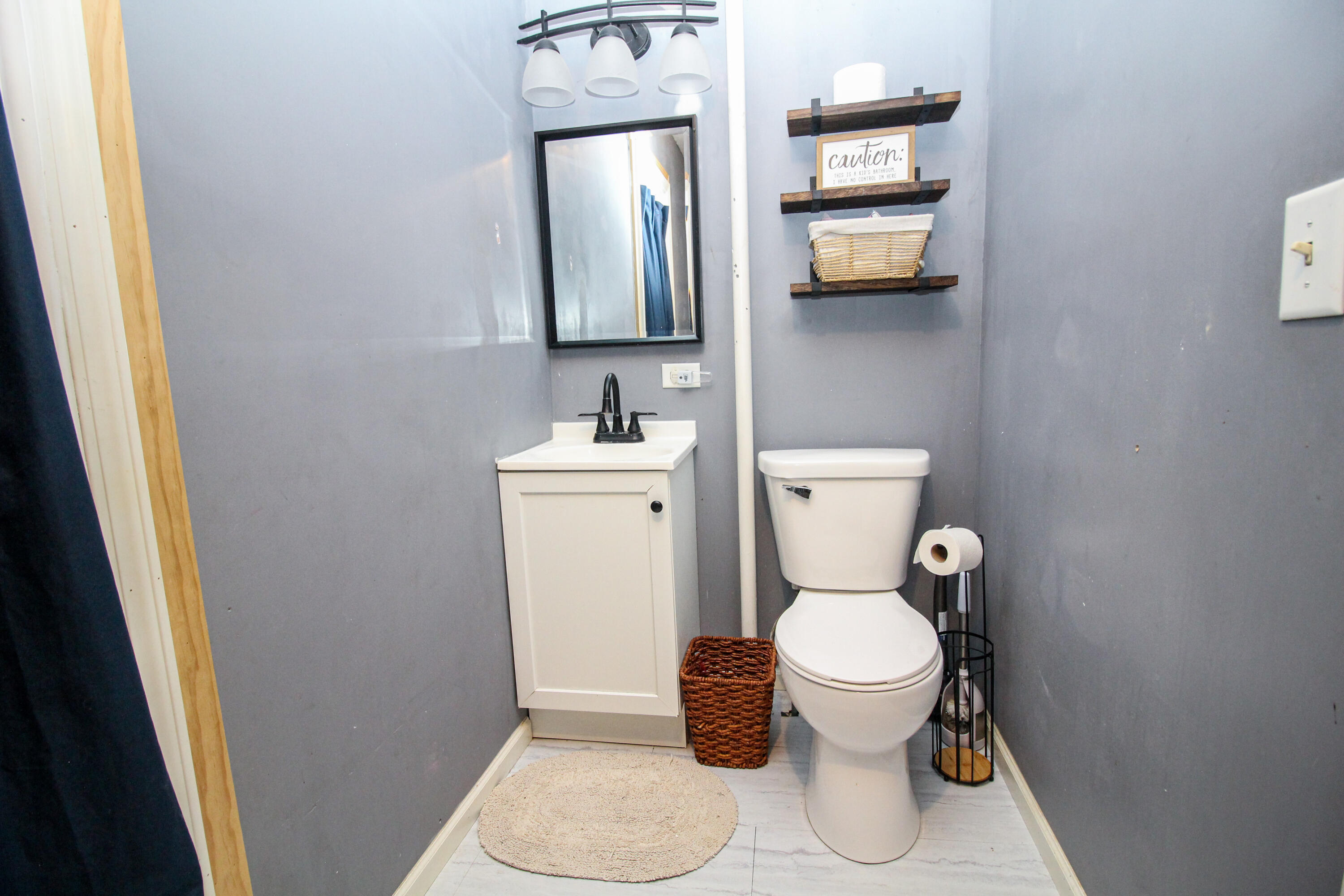 421 East Street Three Rivers, MI 49093 - Photo 34 of 35 East-24