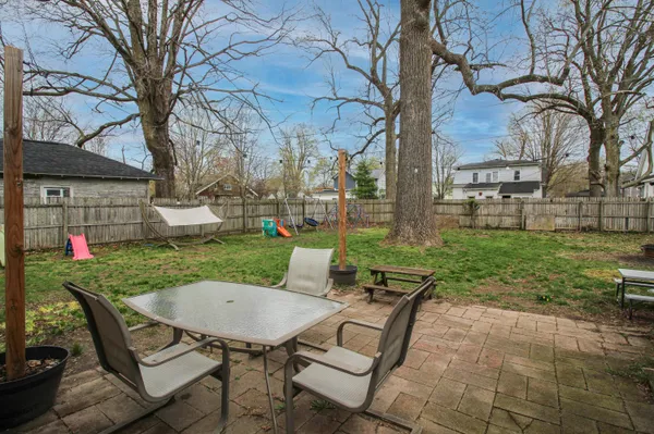 $209,900 | 421 East Street, Three Rivers, MI 49093
