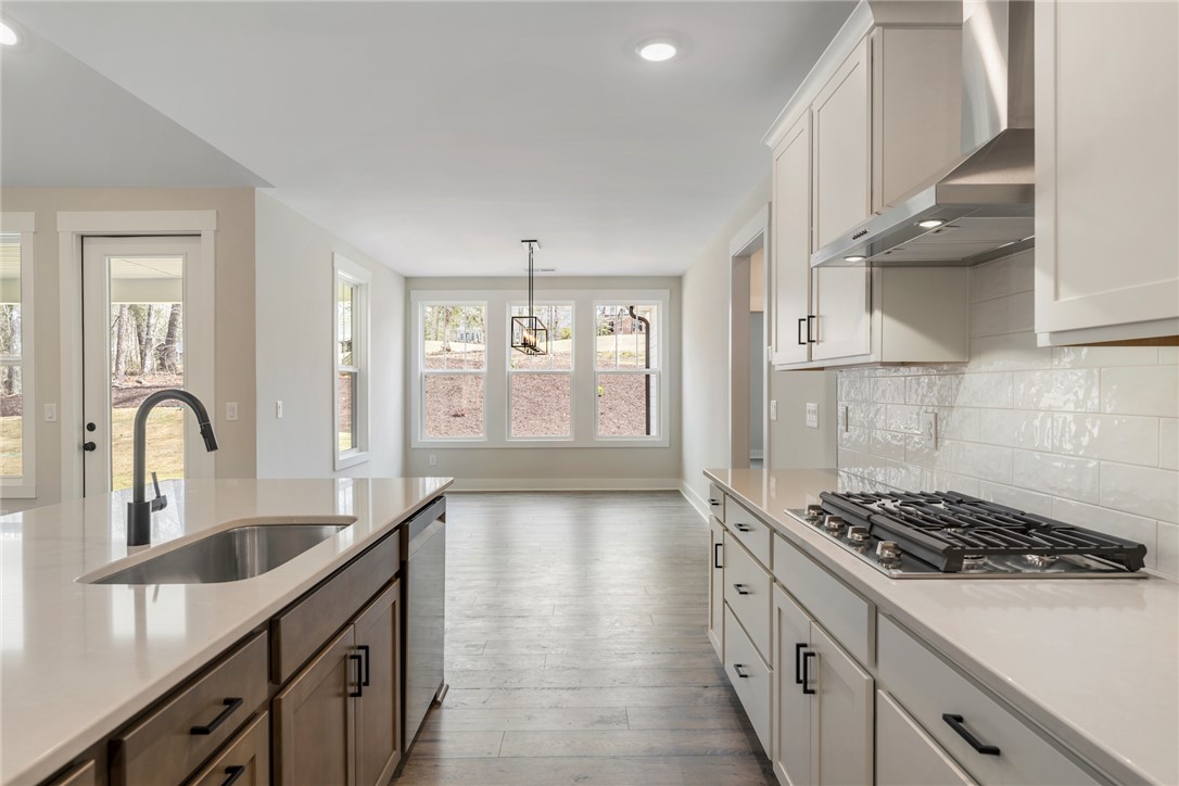 83 Carr Road Piedmont, SC 29673 - Photo 10 of 24 Image is of a different home, same floor plan. Different interior selections