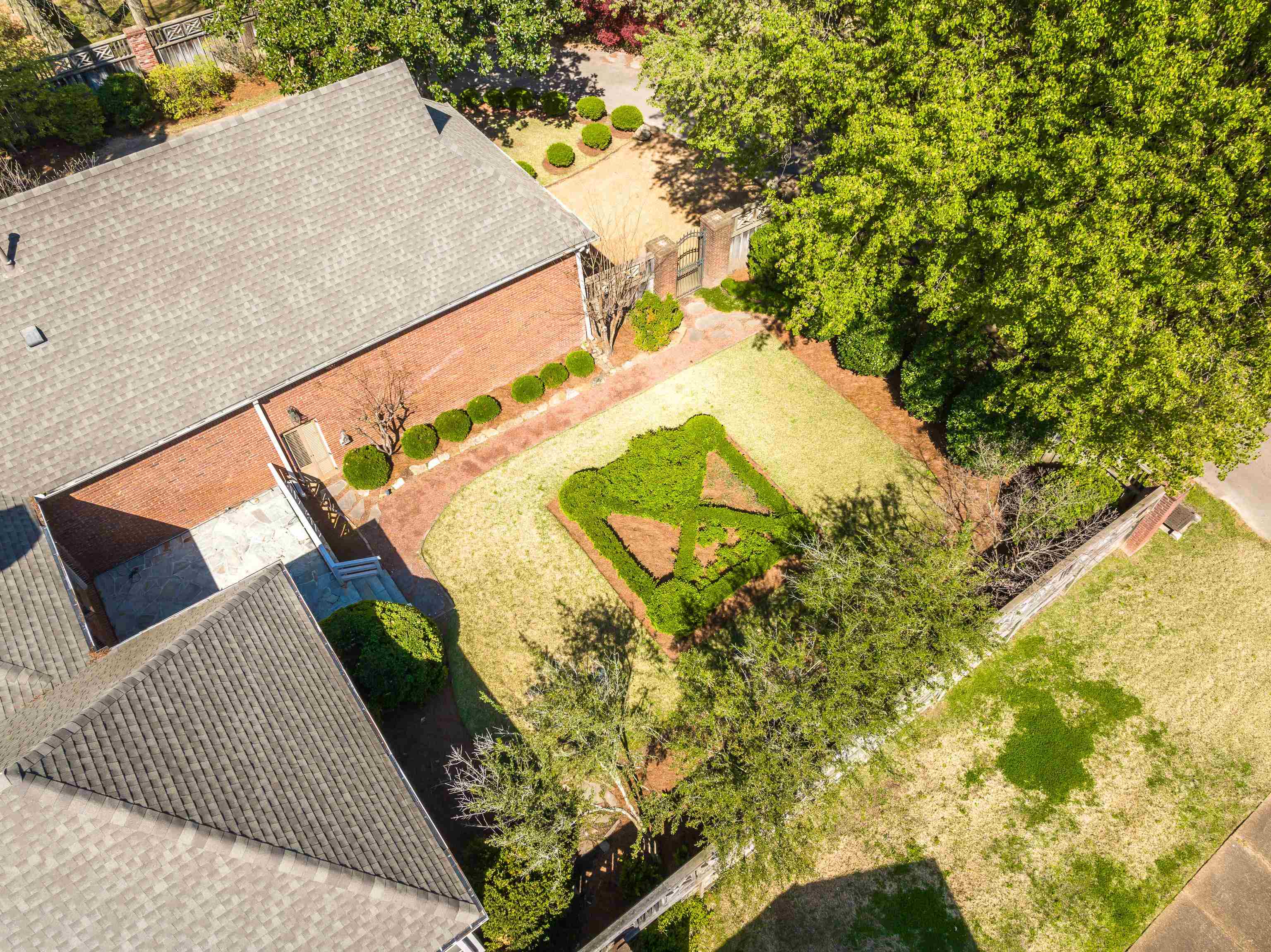 112 Pidgeon Road Memphis, TN 38117 - Photo 36 of 40 Gallery Image 36