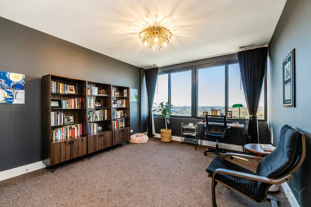 $7,500 | 2754 North Hampden Court, Unit 2105, Chicago, IL 60614