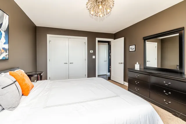 $7,500 | 2754 North Hampden Court, Unit 2105, Chicago, IL 60614