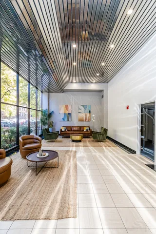 $7,500 | 2754 North Hampden Court, Unit 2105, Chicago, IL 60614