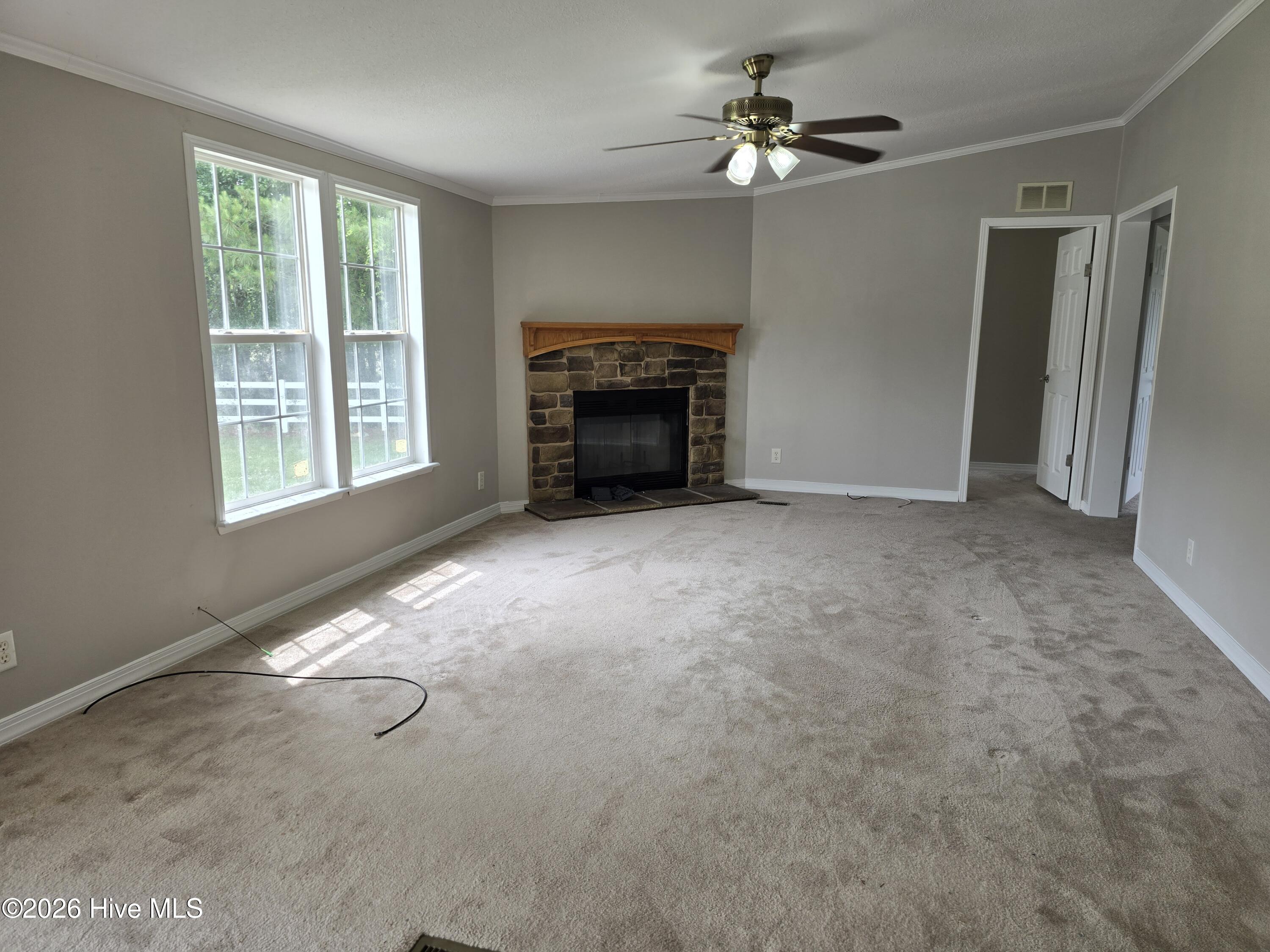 293 South Currituck Road Currituck, NC 27929 - Photo 5 of 16 20260527_150136