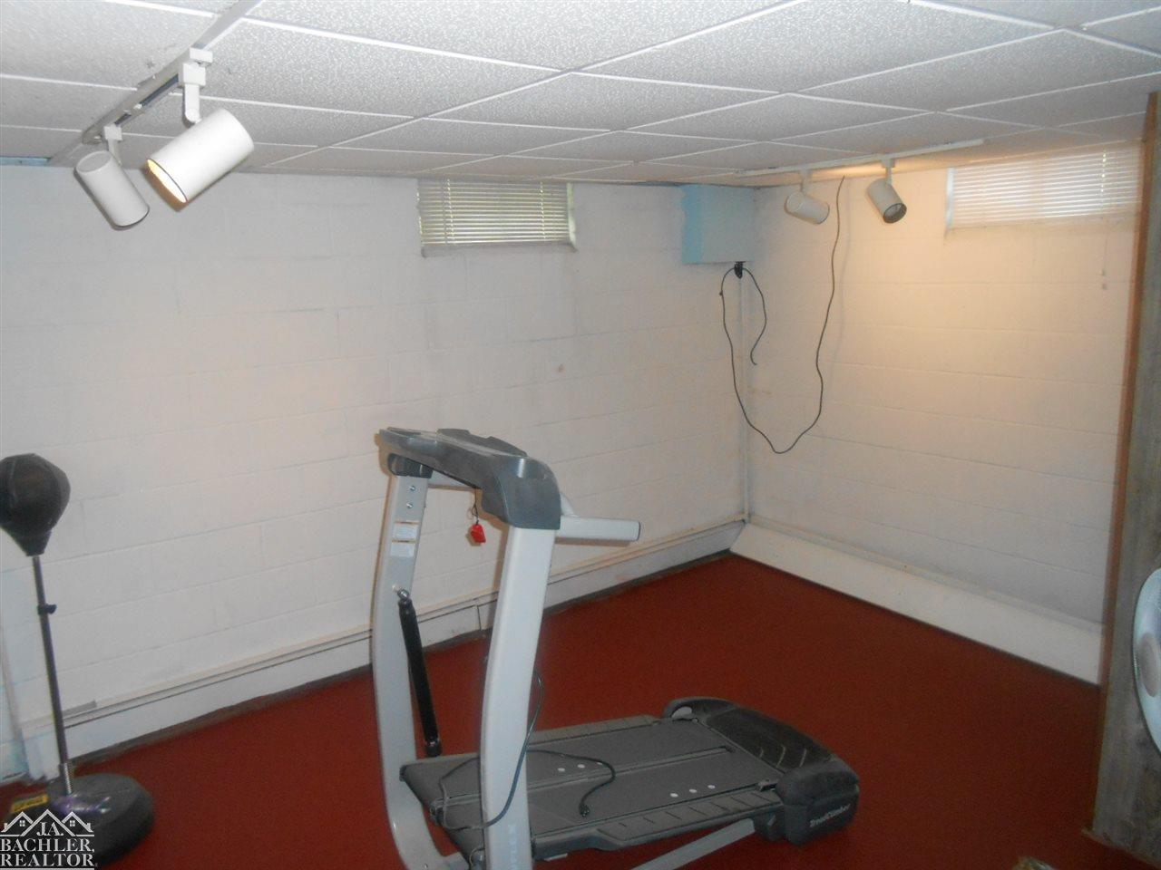 643 Meisner Road East China, MI 48054 - Photo 20 of 40 31293738-19.JPG