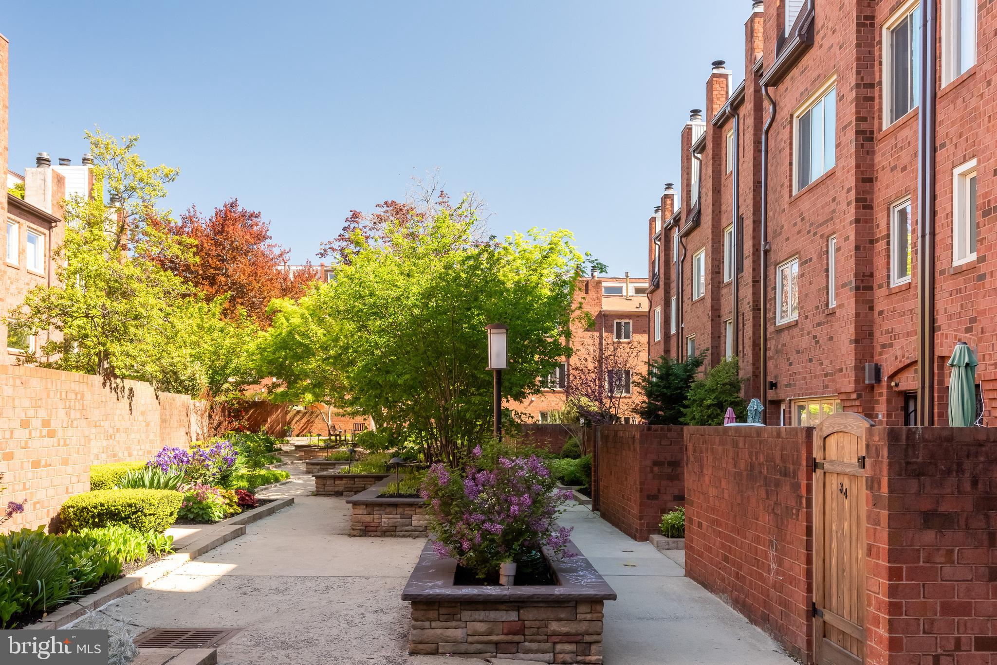 1 Christian Street, Unit 28L Philadelphia, PA 19147 - Photo 28 of 33