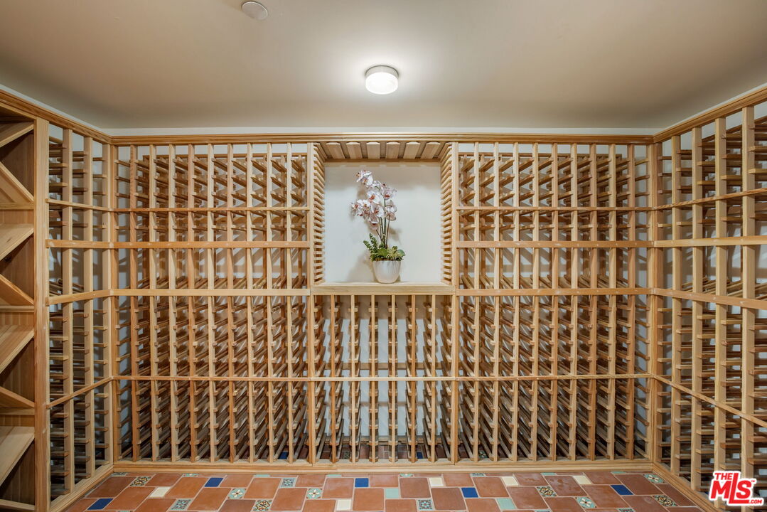 850 Stone Canyon Road Los Angeles, CA 90077 - Photo 18 of 62