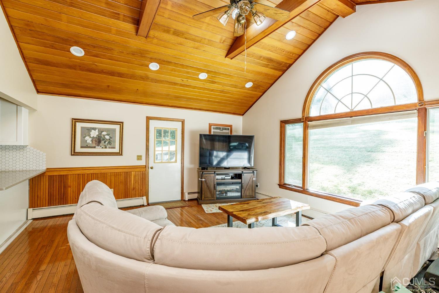 527 Rockport Road Hackettstown, NJ 07840 - Photo 12 of 40 Gallery Image 12