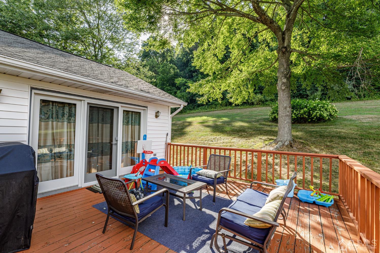 527 Rockport Road Hackettstown, NJ 07840 - Photo 32 of 40 Gallery Image 32
