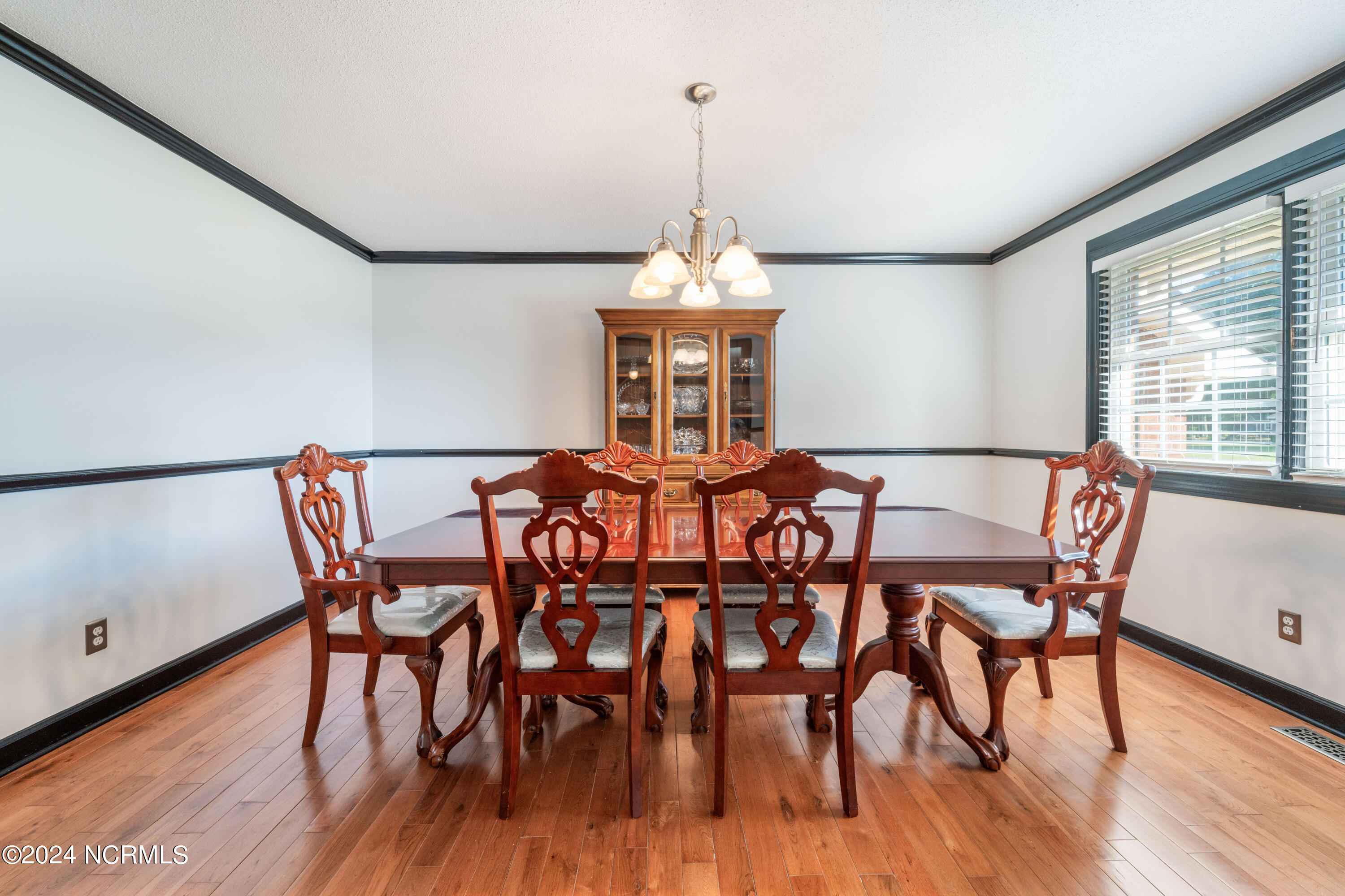973 Fountaintown Road Beulaville, NC 28518 - Photo 4 of 94 DSC05174