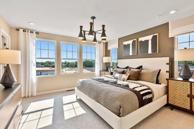 $650,451 | 251 Mary Drive, Unit 14663, Schaumburg, IL 60193