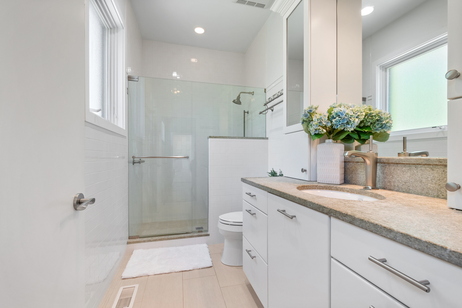 1319 Lincoln Street Evanston, IL 60201 - Photo 22 of 48
