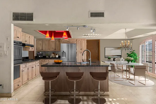 $1,249,999 | 9002 North 83rd Street, Scottsdale, AZ 85258