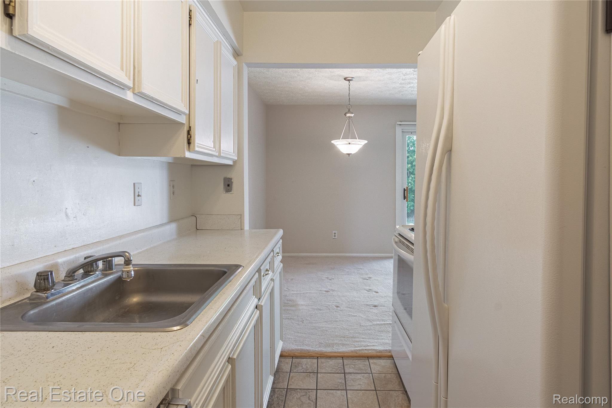 6695 Andersonville Road Clarkston, MI 48346 - Photo 21 of 35 Interiors (12 of 26).jpg