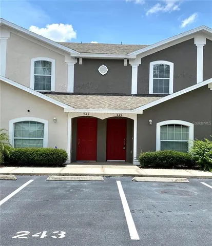 $1,700 | 243 Royal Palm Drive, Kissimmee, FL 34743