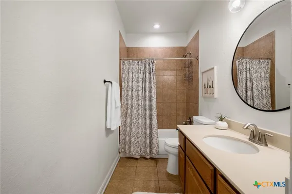 $2,500 | Undisclosed Address, New Braunfels, TX 78132