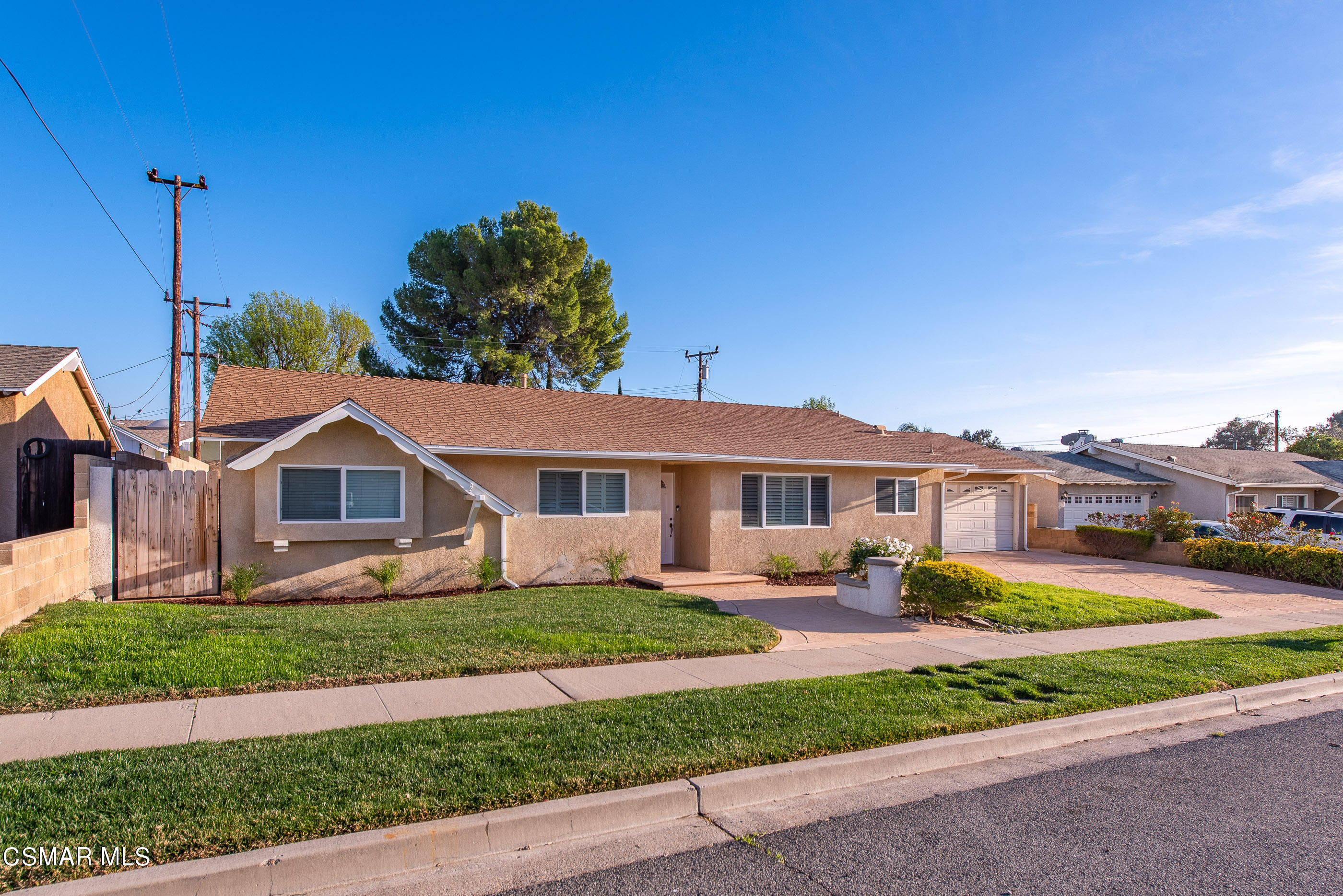 4768 Del Rio Drive Simi Valley, CA 93063 - Photo 3 of 30 4768 Del Rio Dr Simi Valley-3