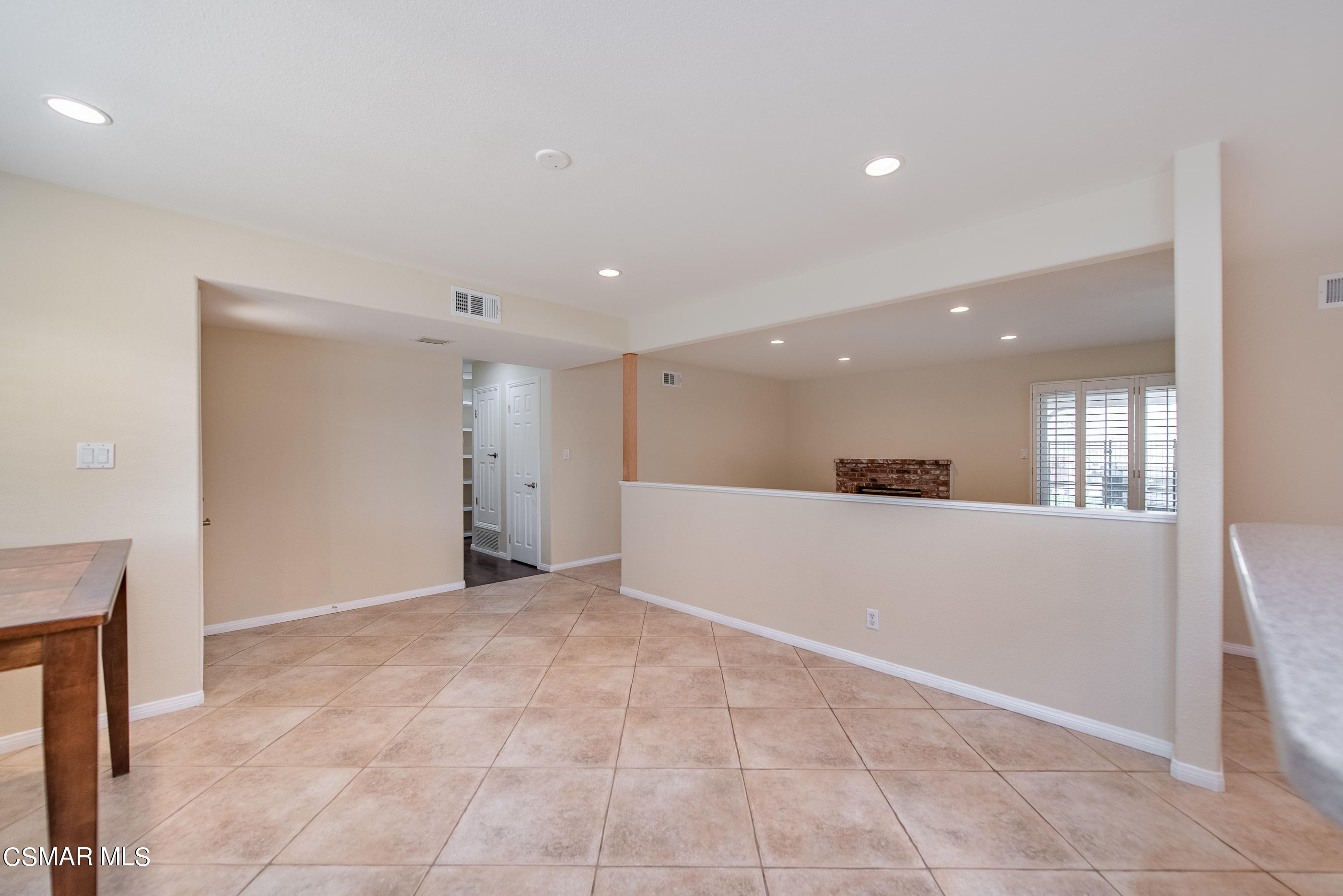 4768 Del Rio Drive Simi Valley, CA 93063 - Photo 10 of 30 4768 Del Rio Dr Simi Valley-10