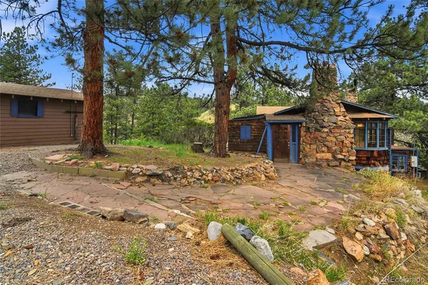 $489,000 | 26079 Kingsbury Road, Kittredge, CO 80457
