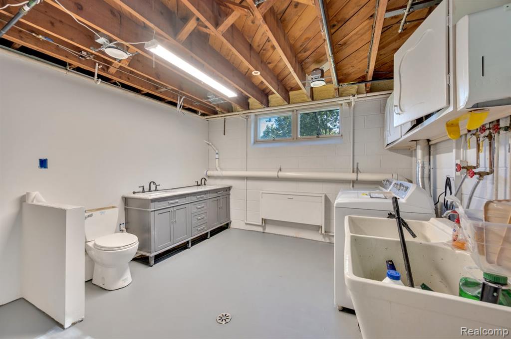 42790 Utica Road Sterling Heights, MI 48314 - Photo 15 of 20 Gallery Image 15