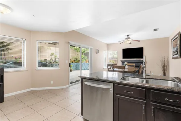 $557,000 | 200 Porter Court, Woodland, CA 95695