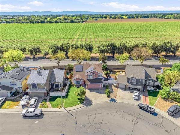 $557,000 | 200 Porter Court, Woodland, CA 95695