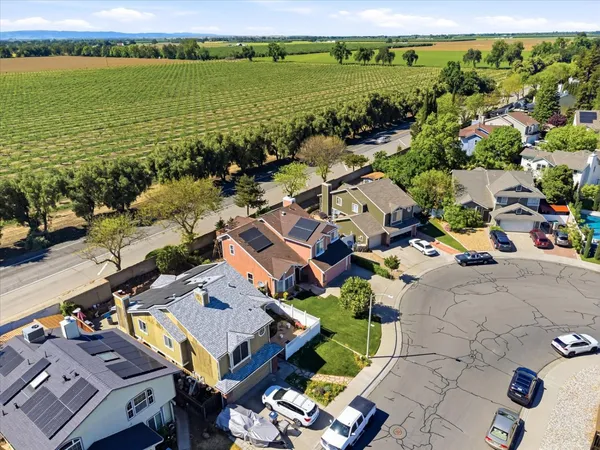 $557,000 | 200 Porter Court, Woodland, CA 95695