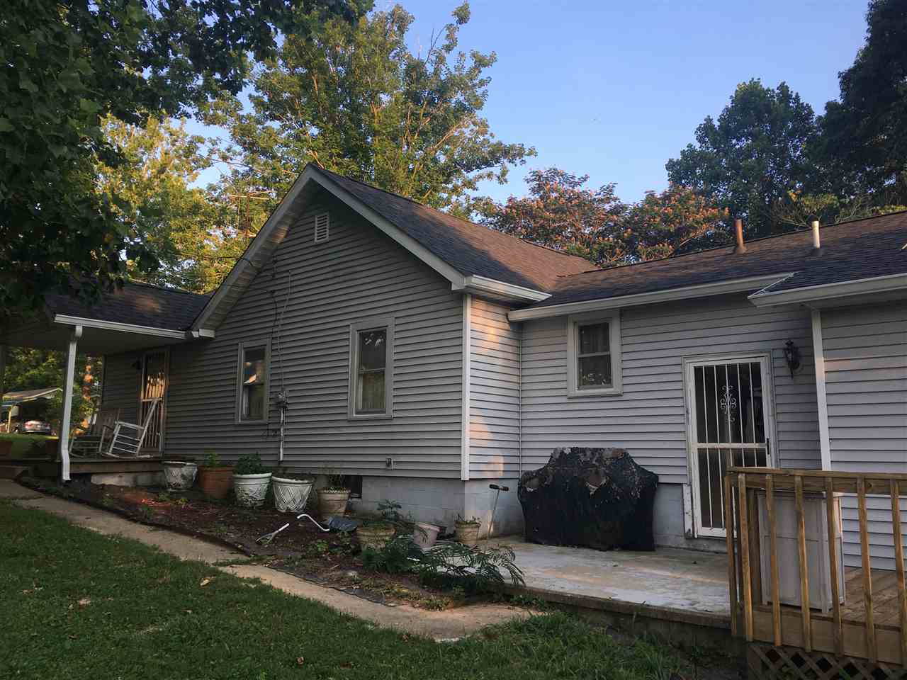 4044 East Boltinghouse Road Bloomington, IN 47408 - Photo 2 of 15 Gallery Image 2