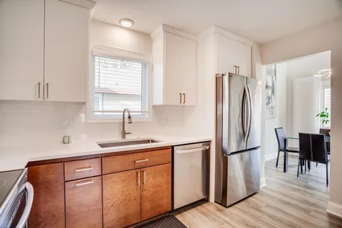 $385,000 | 3546 Pilgrim Lane North, Plymouth, MN 55441