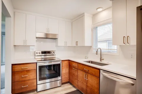 $385,000 | 3546 Pilgrim Lane North, Plymouth, MN 55441