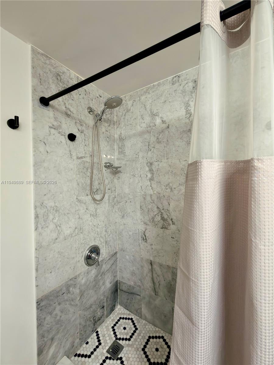 2501 Southwest 37th Avenue, Unit 306 Miami, FL 33133 - Photo 21 of 26