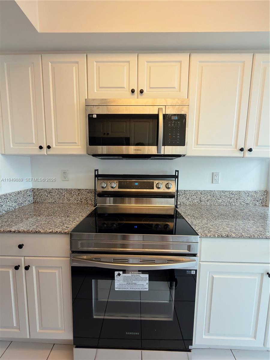 2501 Southwest 37th Avenue, Unit 306 Miami, FL 33133 - Photo 4 of 26