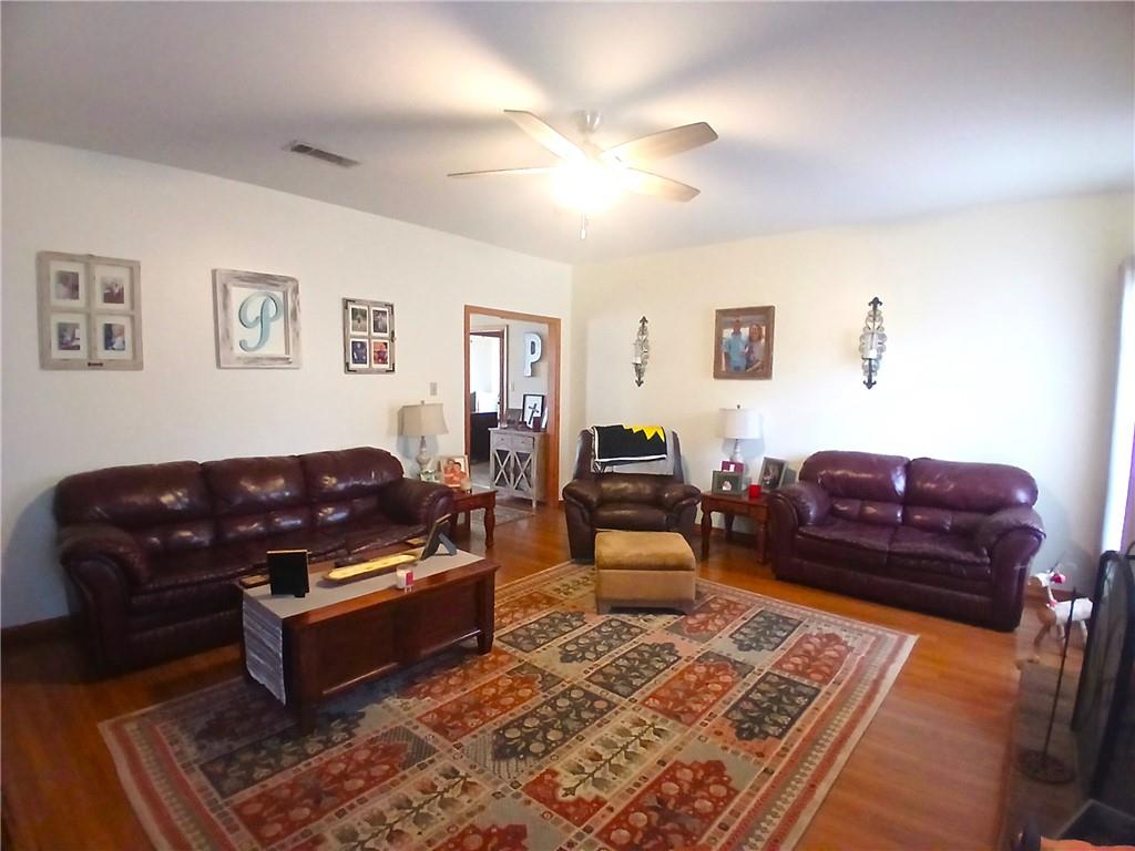 217 Camellia Road Bogalusa, LA 70427 - Photo 3 of 14