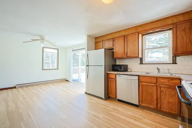$419,000 | 67 Blackstone Street, Unit 67, Bellingham, MA 02019