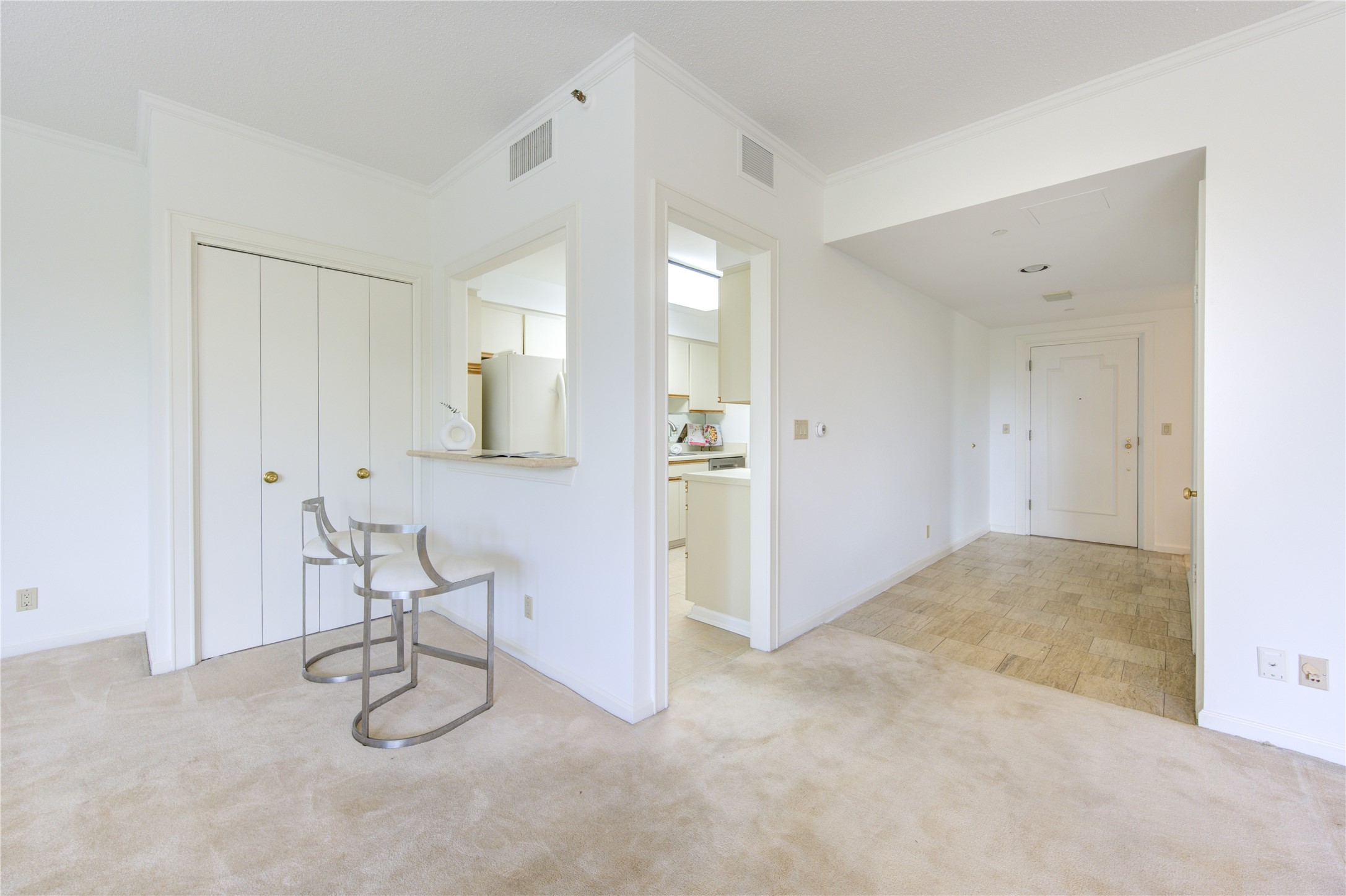 150 Gessner Road, Unit 5A Houston, TX 77024 - Photo 14 of 36 a view of a livingroom with furniture