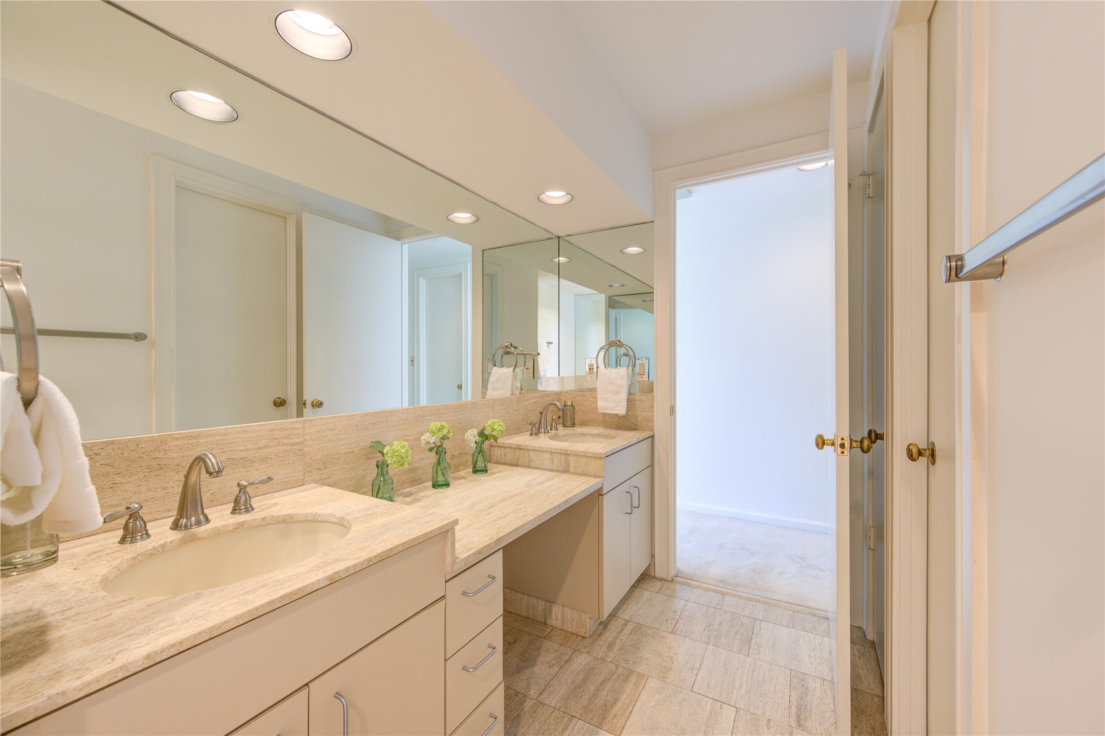 150 Gessner Road, Unit 5A Houston, TX 77024 - Photo 19 of 36 a bathroom with a granite countertop sink mirror and a