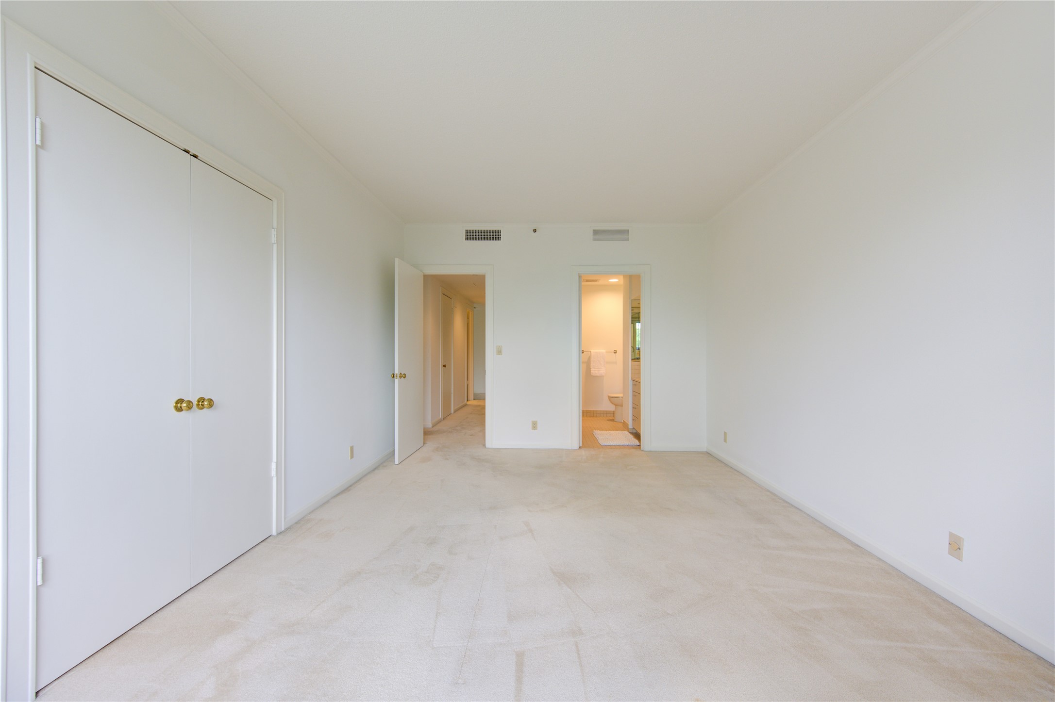 150 Gessner Road, Unit 5A Houston, TX 77024 - Photo 25 of 36 a view of an empty room