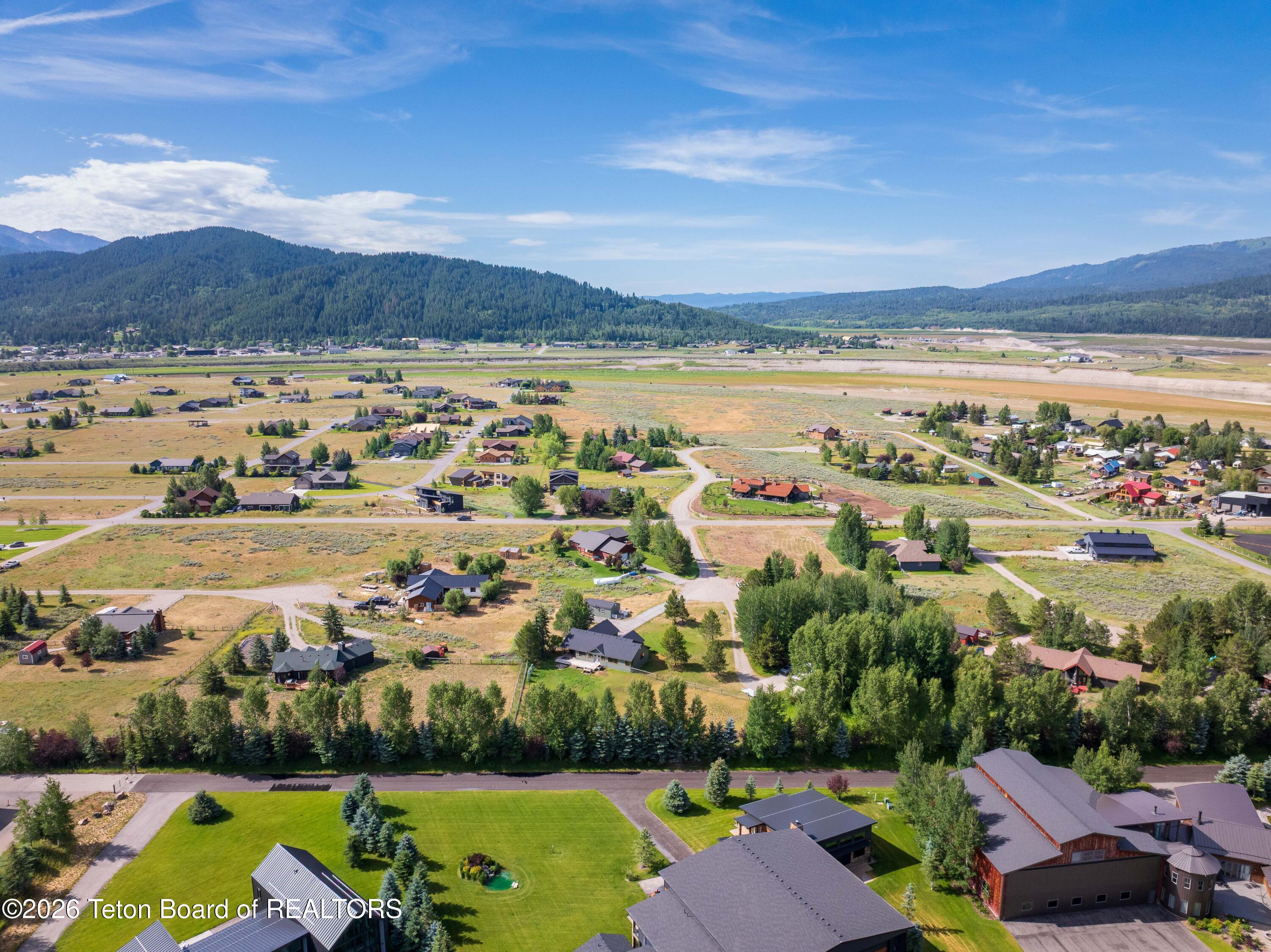 68 Kelly Lane Alpine, WY 83128 - Photo 15 of 46 68 Kelly Ln_0131_D