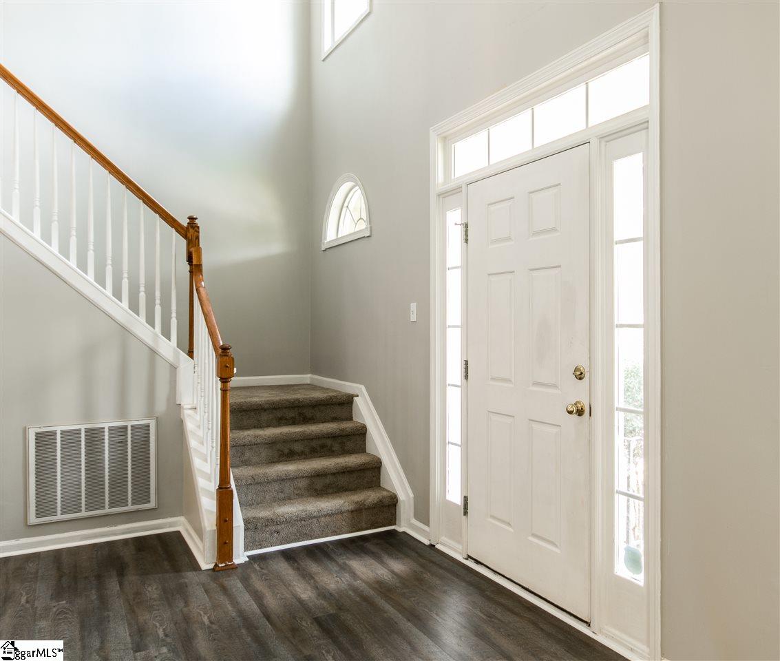 125 Timberleaf Drive Duncan, SC 29334 - Photo 5 of 26
