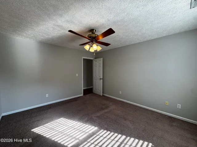 $1,800 | 807 Gordon Woods Road, Wilmington, NC 28411