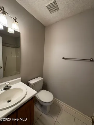 $1,800 | 807 Gordon Woods Road, Wilmington, NC 28411