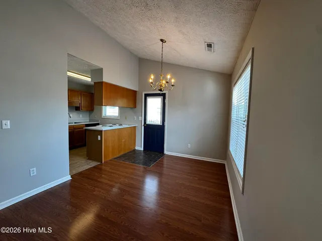 $1,800 | 807 Gordon Woods Road, Wilmington, NC 28411