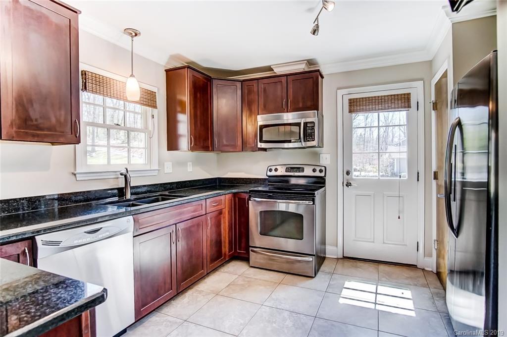 5416 Guildbrook Road Charlotte, NC 28226 - Photo 2 of 26