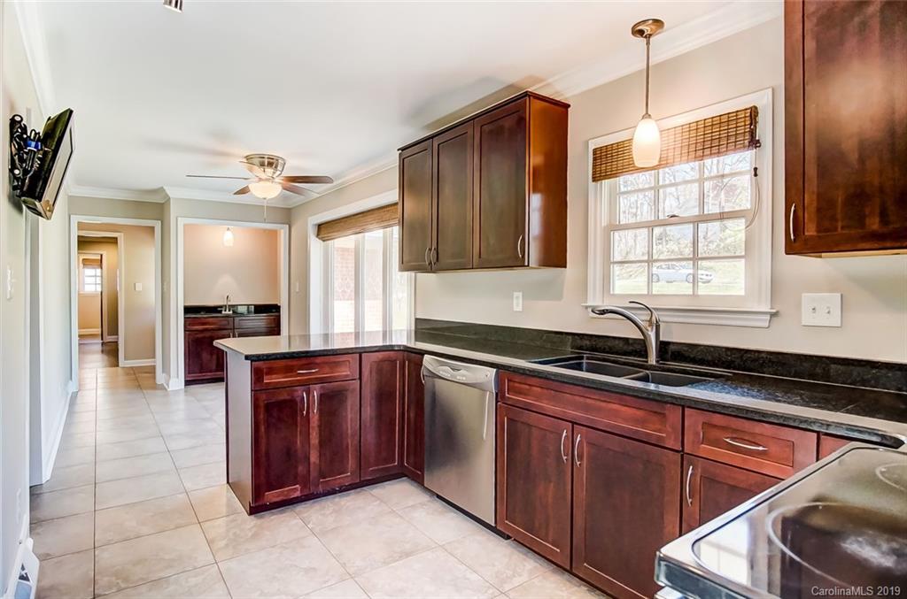 5416 Guildbrook Road Charlotte, NC 28226 - Photo 4 of 26