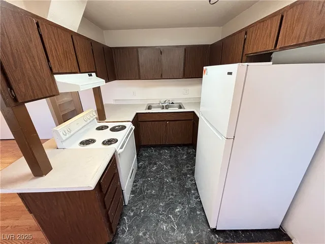 $1,125 | 155 Westminster Way, Unit B, Henderson, NV 89015