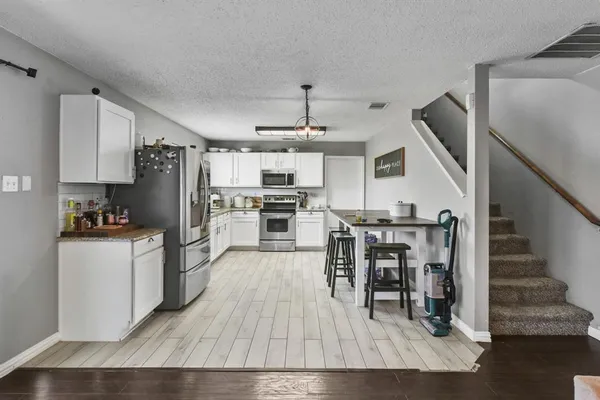 $295,000 | 167 Jefferson Drive, Venus, TX 76084