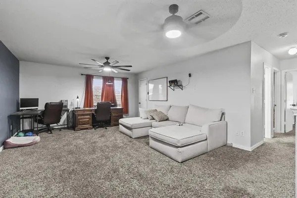 $295,000 | 167 Jefferson Drive, Venus, TX 76084