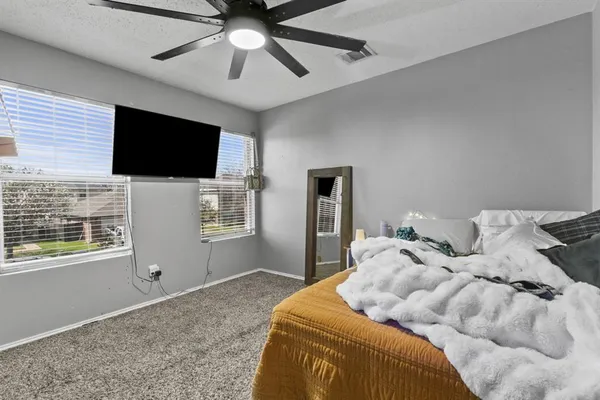 $295,000 | 167 Jefferson Drive, Venus, TX 76084