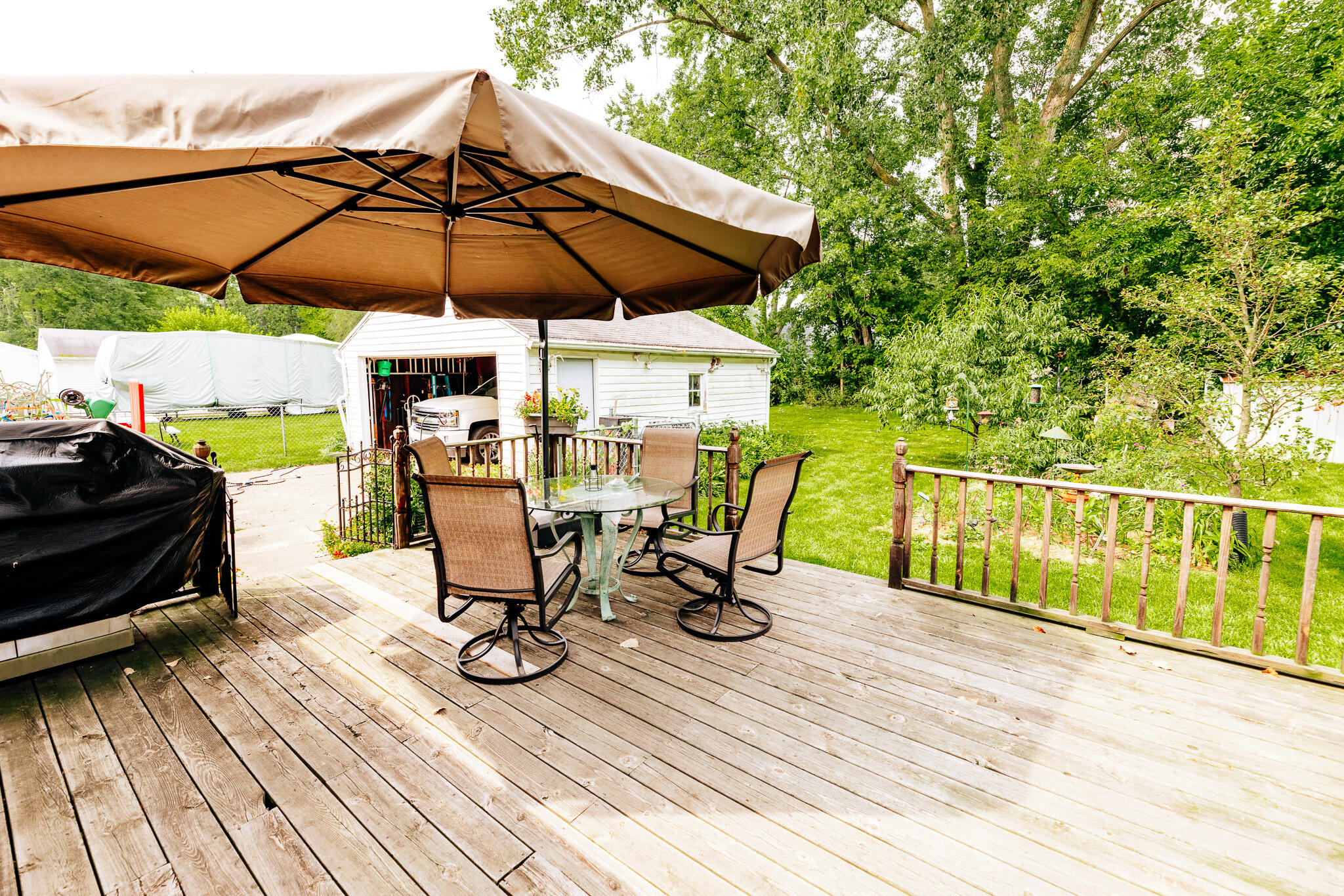 5802 Hilliard Road Lansing, MI 48911 - Photo 4 of 35 434A0334-HDR